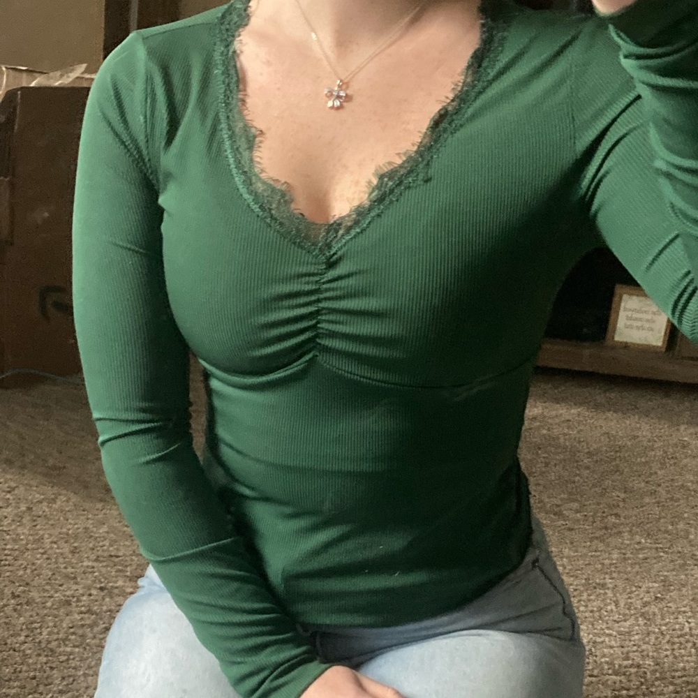 Green Lace Long Sleeve